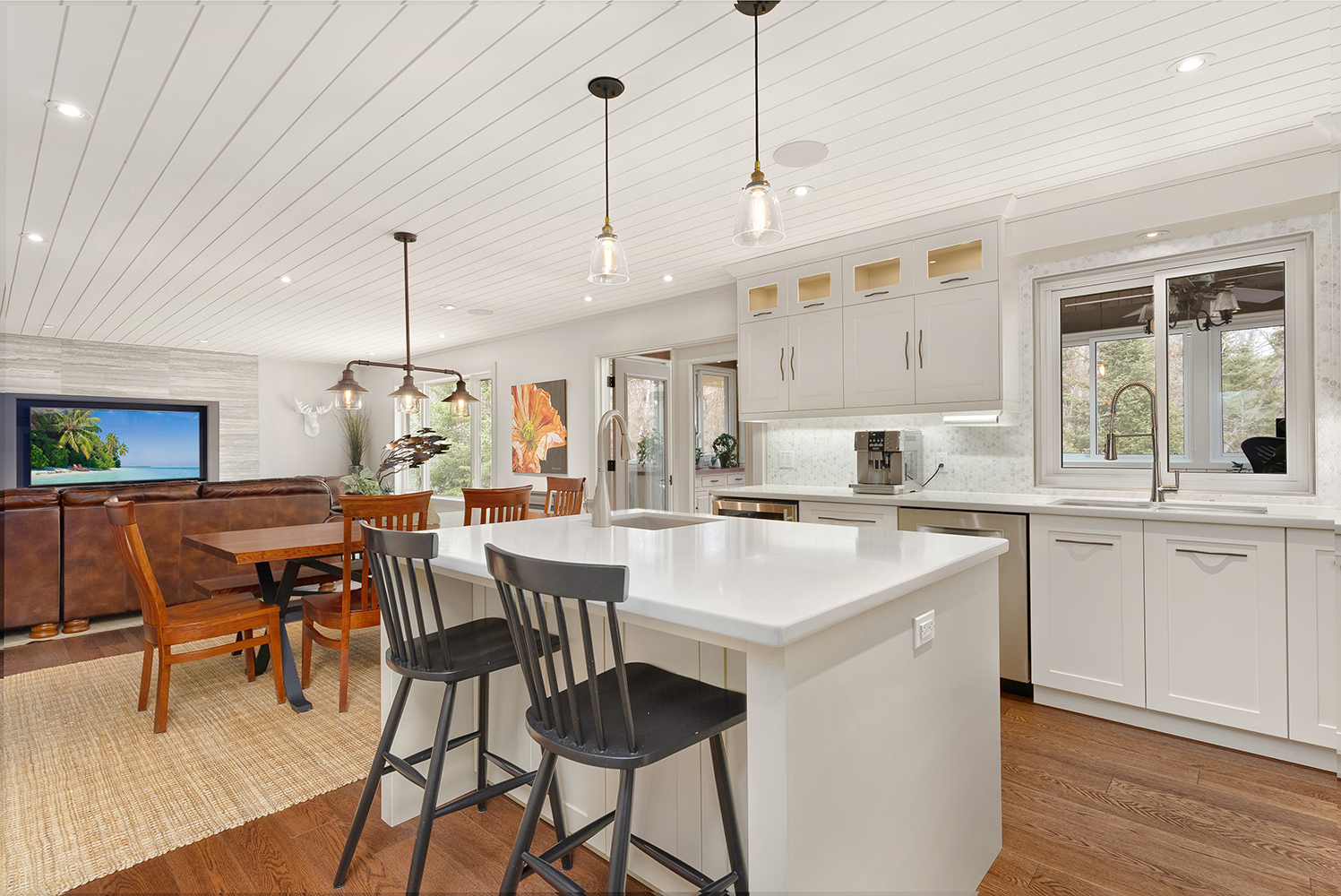 11 Rockwell Avenue 14 016 11RockwellAve FULL