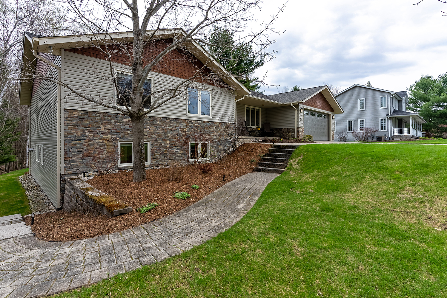 11 Rockwell Avenue 2 083 11RockwellAve FULL